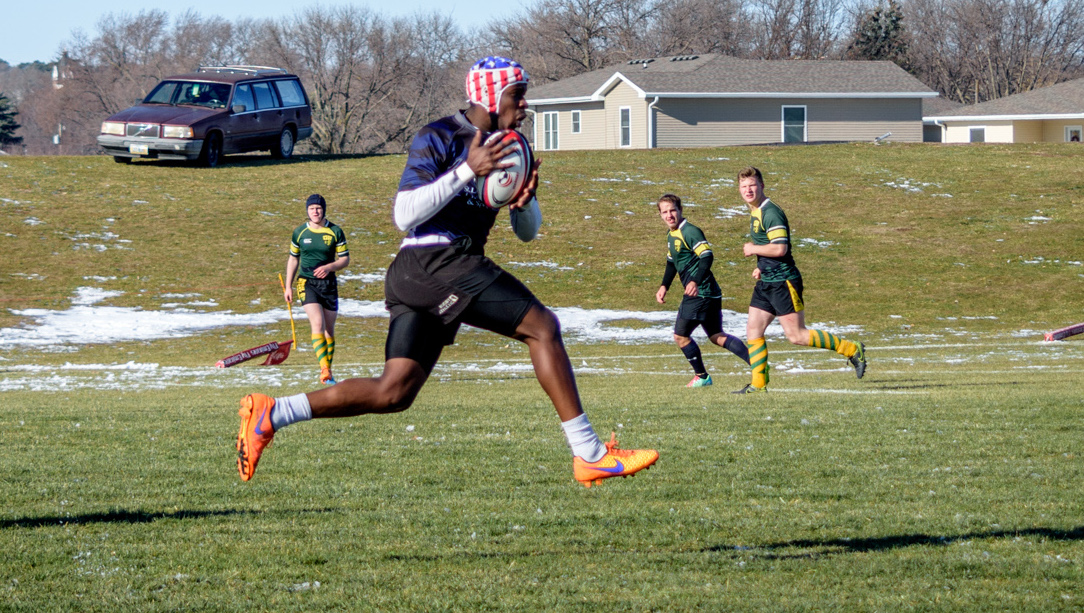 Minnesota-Duluth rugby in action during the fall 2016 Men's DII college playoffs. Nemuel-Nyangaresi photo.