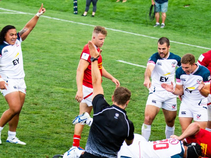 ainuu 190727 eagles v canada barpal 0602 2