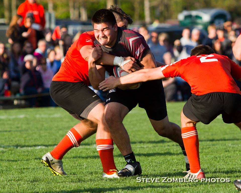 Grandville in maroon, Rockford in red. Steve Zomberg photos.