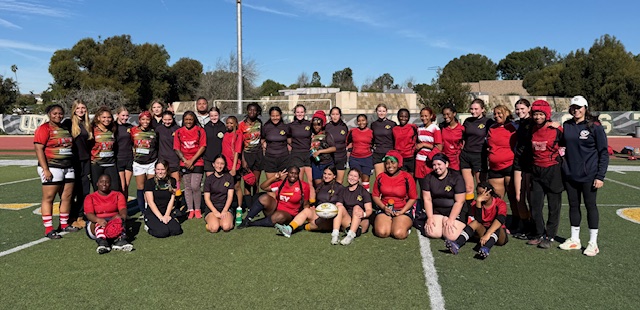 Mira Costa and View Park players pose together. Photo Duke Dulgarian.
