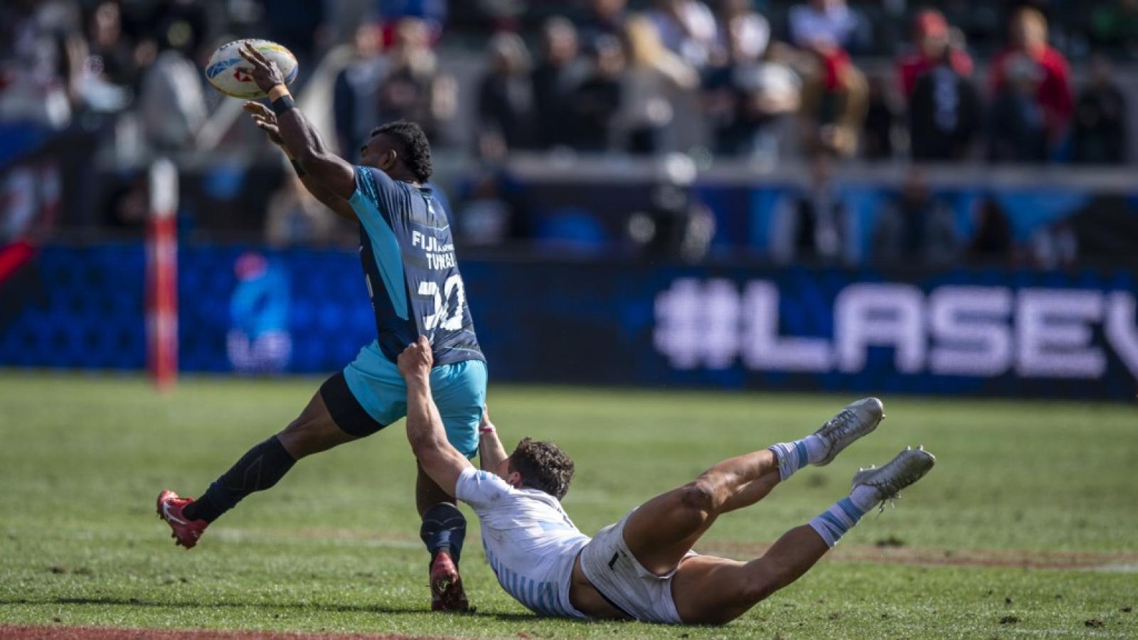 230226 la 7s barpal 0989