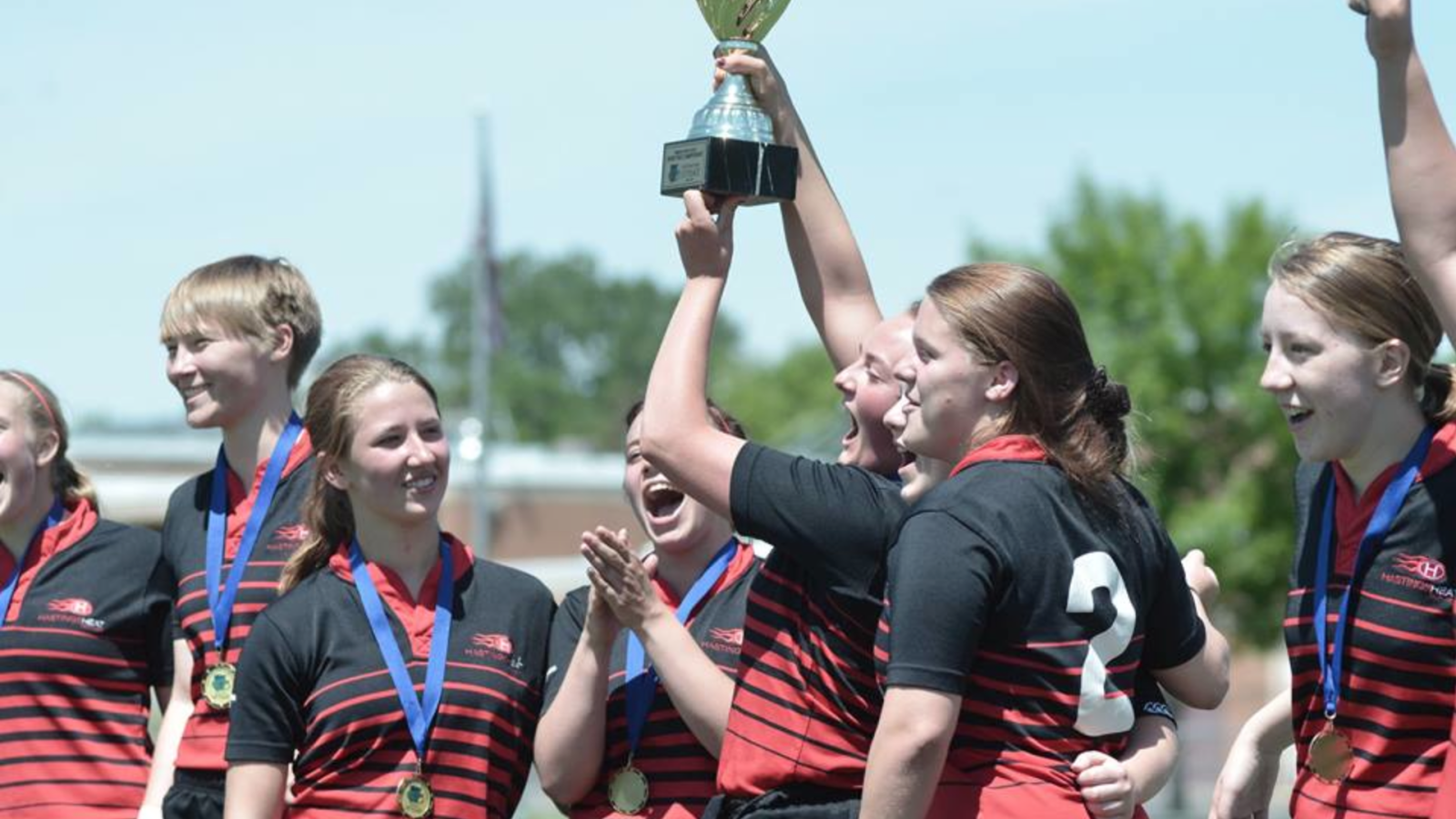 hasting minn2014playoffs plate dropkick 1