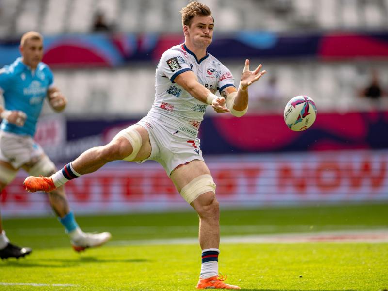 Orrin Bizer sends it wide against Uruguay. Photo Zach Franzen for World Rugby.