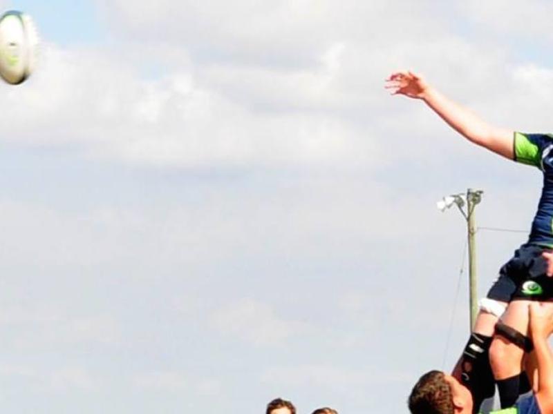 bayouhurricaneslineout