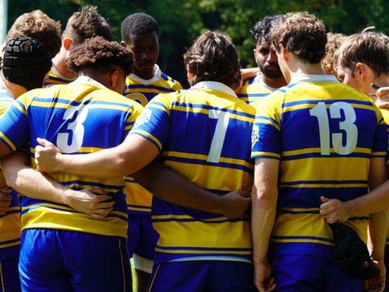 pitt rugby huddle