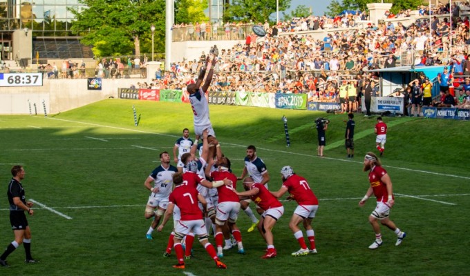 The USA Men's team takes a lineout against Canada in Glendale, Colo. David Barpal photo.