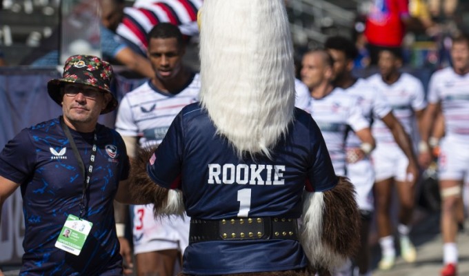 Mike Friday and Rookie the Eagle at the 2022 LA 7s. David Barpal photo.