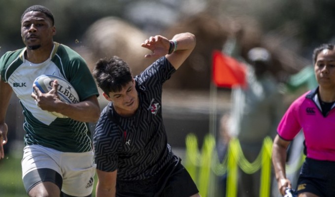 Sacramento State (green) vs Fresno State. David Barpal photo.