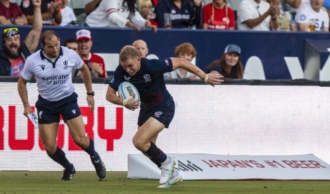 Mitch Wilson on the run for the USA. David Barpal photo.