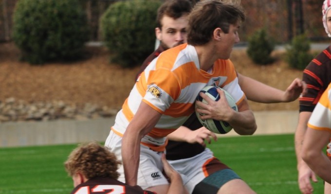 Tennessee in orange and white. Bowling Green in brown. Roger Mazzarella phoro.