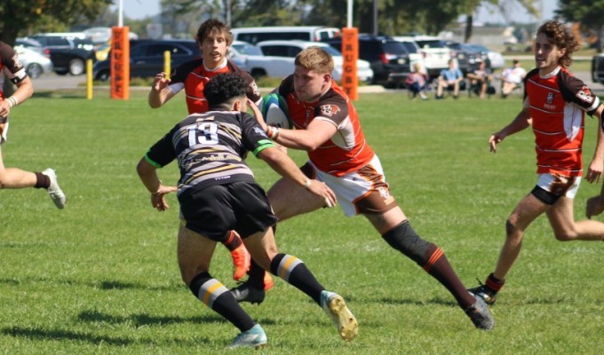 Bowling Green wins on a windy day vs Western Michigan. Alex Goff photo.