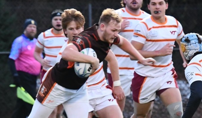 Colton Crabbier for Bowling Green in the NCR semifinal vs Virginia Tech. Roger Mazzarella photo.
