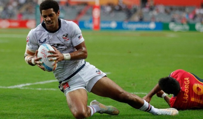 Malachi Esdale goes in for the game-winner. Photo World Rugby.