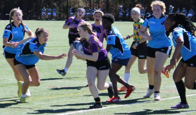 Midwesterners in action at the Carolina Ruggerfest in March. Alex Goff photo.