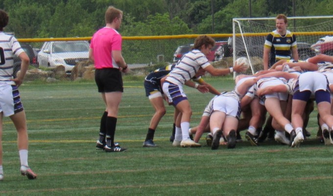 Gonzaga halfbacks Ries and Cook (seen here in an earlier game) showed well against Vienna. Alex Goff photo.