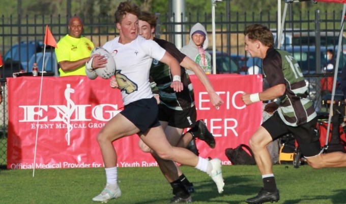 Herriman's Strider Fountaine gets chased. Tonia McPeak photo.