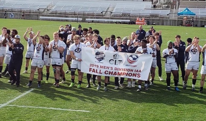 Iowa Central CC Celebrates winning the 2019 DIAA fall championship.