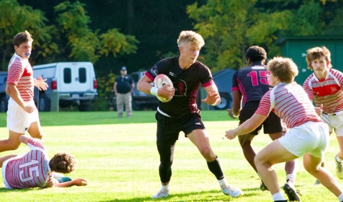 IUP points machine Dom Holmes. Photo Bogg Photography.