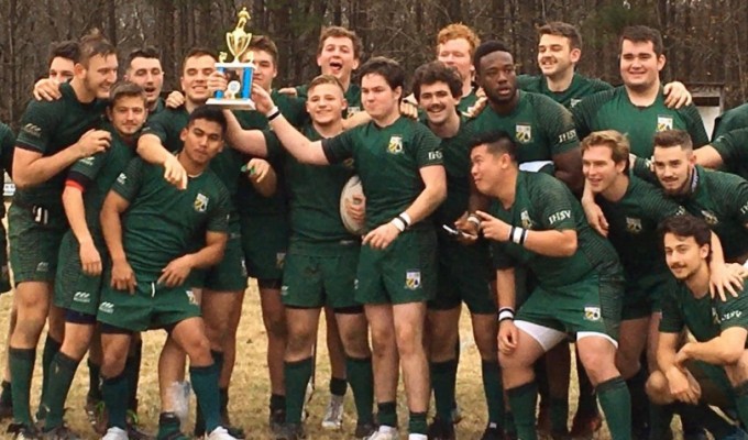 Loyola players celebrate a 2-0 weekend.