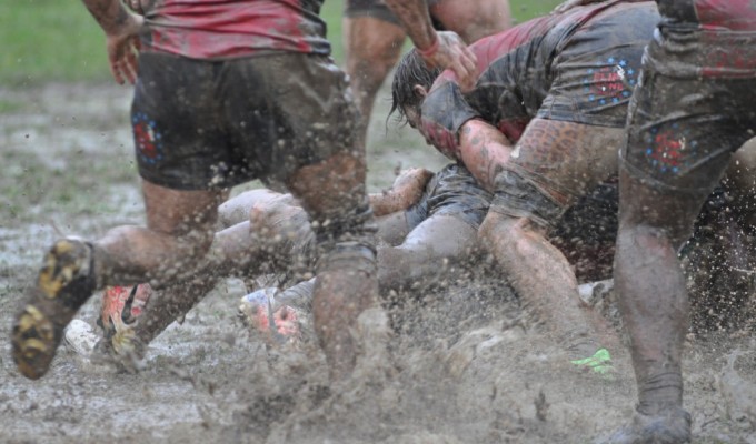 We'd tell you who's in this photo but it's too muddy. Roger Mazzarella photo.