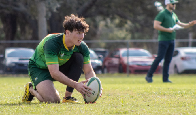 Michael Burrell scored four tries and six conversions vs UCF. Kamenphotos.