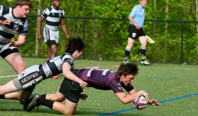 Phoenix scores. Sean Burke photo.