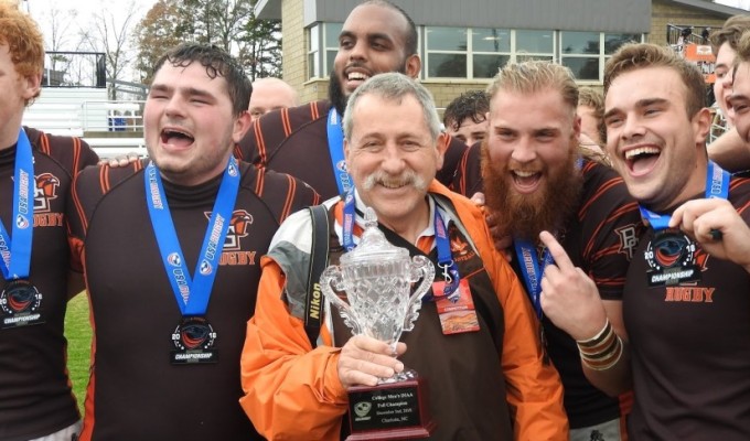 Roger Mazzarella and Bowling Green players after their 2018 fall championship win.