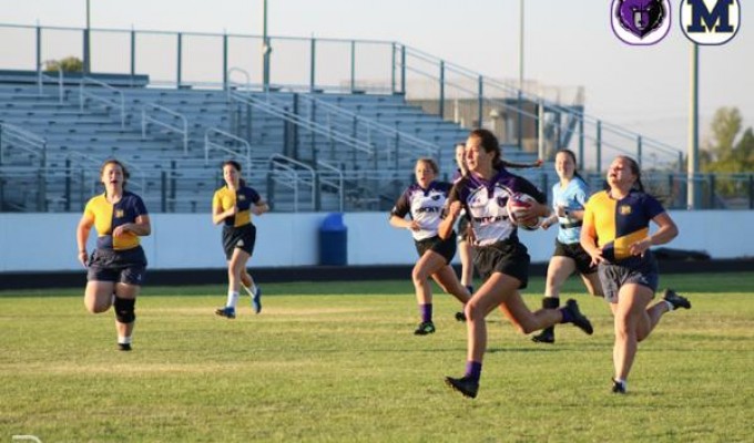 Rocky Mountain Purple JVs on the way to a score. Amy Morrison photo.