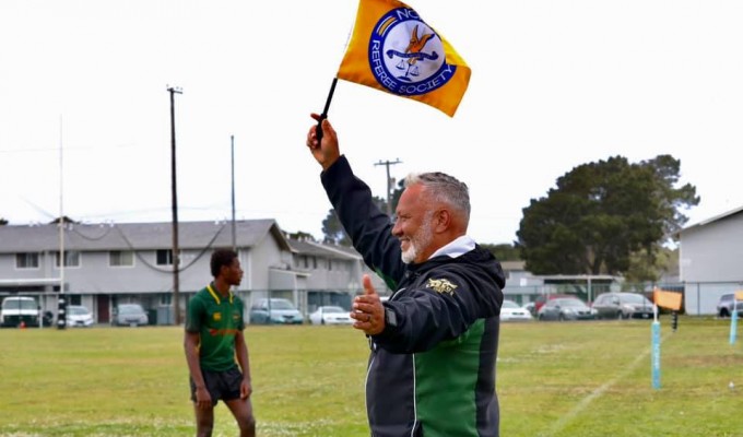 Neil Foote running touch for SFGG's High School team.