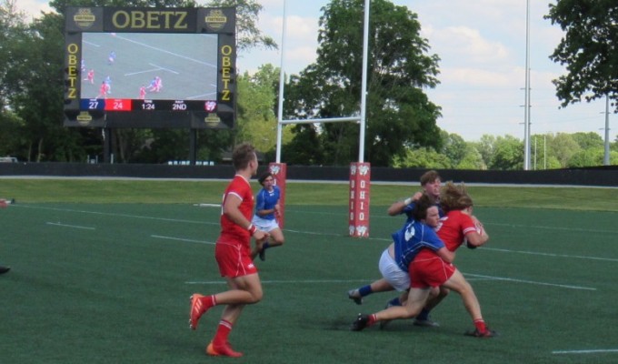 Olentangy in blue and on defense against St. Charles. Alex Goff photo.