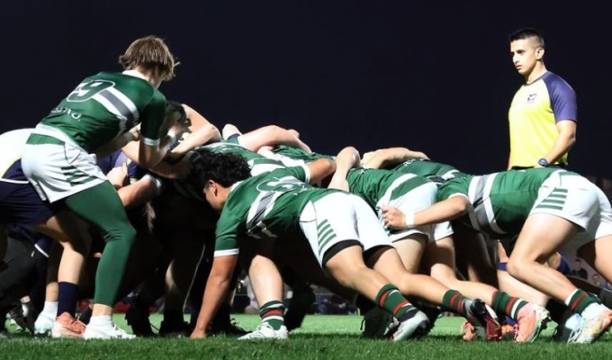 Scrum time for Strake Jesuit vs HCYA.