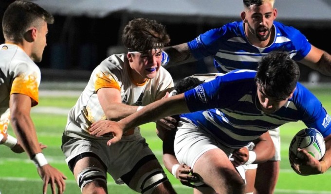 Thomas MOre in blue, Adrian in white. Stephen Oldfield photo.