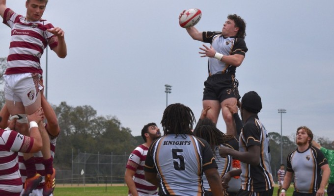 Central Florida wins a lineout versus Florida State. Gaige vanBommel photo.