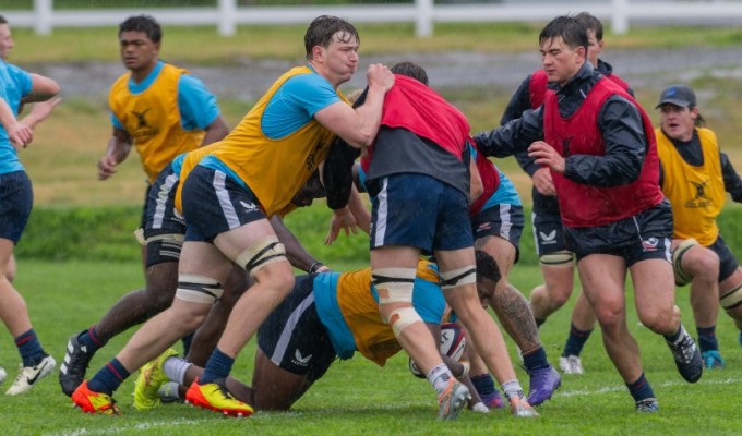 Scrimmage time. Photo by Punkus.