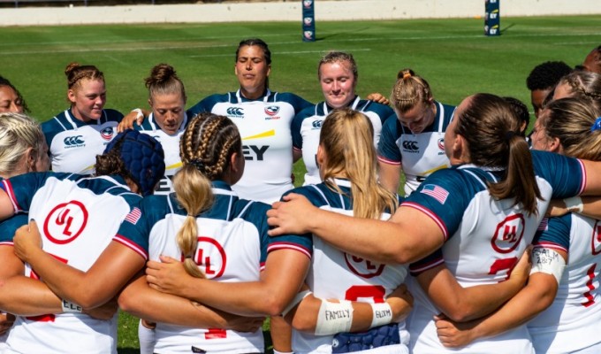 The USA players take a deep breath before facing France in the 2019 Super Series. David Barpal photo.