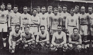 The 1920 Olympic rugby team. Charles Doe is in the front row, far left.