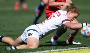 Alev Kelter scores during the 2019 USA 7s in Glendale, Colo. Photo Travis Prior for World Rugby. 