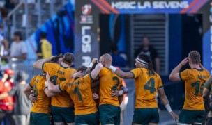 Australia celebrate clinching the World Series title at the LA 7s this past August. David Barpal photo.