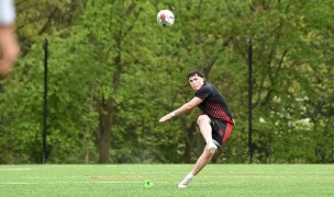 Fairfield Prep No. 8 Rob Murphy's boot was a big part of his team's win. Photo @CoolRugbyPhotos.