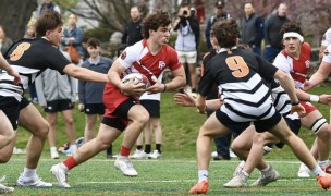 Fairfield in red, Ridgefield in black and white. photos @CoolRugbyPhotos.