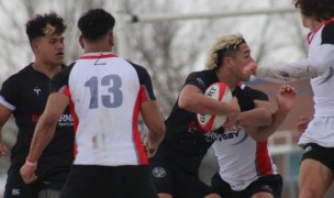 Senior No. 8 Aedan Seiuli carries the ball Into Mountain Ridge traffic. Photo: Daliny Jones