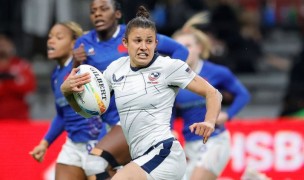 Nicole Heavirland scores vs France. Mike Lee KLC fotos for World Rugby.