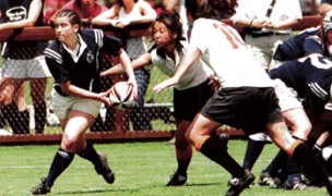 Kim Magrini during the 2004 national collegiate final, helping her Penn State win. Rugby Magazine photo.