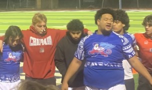 Players come together after Los Al beats San Clemente.