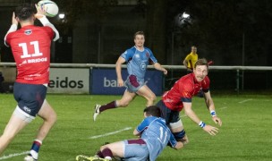Jackson Bristol offloads to Logan Legg on the break that led to the opening try. Photo: Punkus.