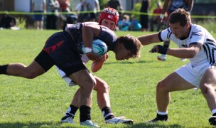 Washington tackles TOA. Alex Goff photo.