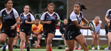 Davenport faces AIC in a DII top-of-the-standings matchup.
