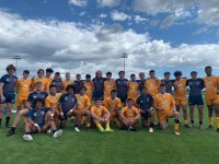 The HS All Americans post with the NZ Maori after playing a warmup match.