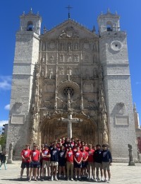 Cultural trips were part of the tour.