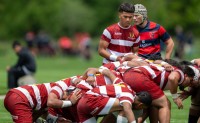 San Mateo scrum time. Adam Taich photo.